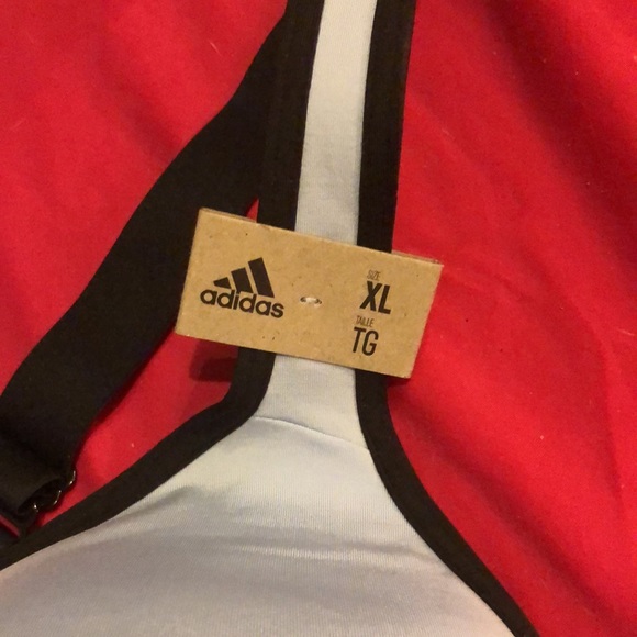 Adidas Sports Bra NWT - Picture 3 of 4